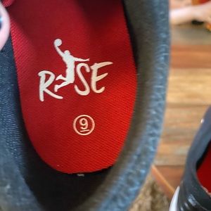 Rise Men shoes